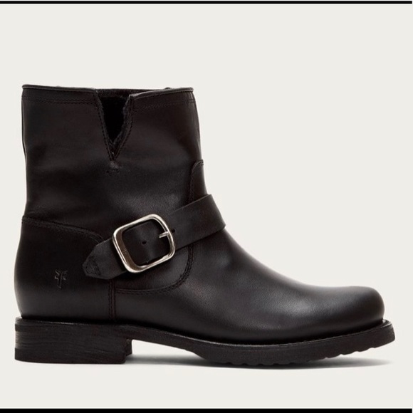 Frye Veronica Shearling Bootie black SOLD OUT 🖤 - Picture 6 of 11